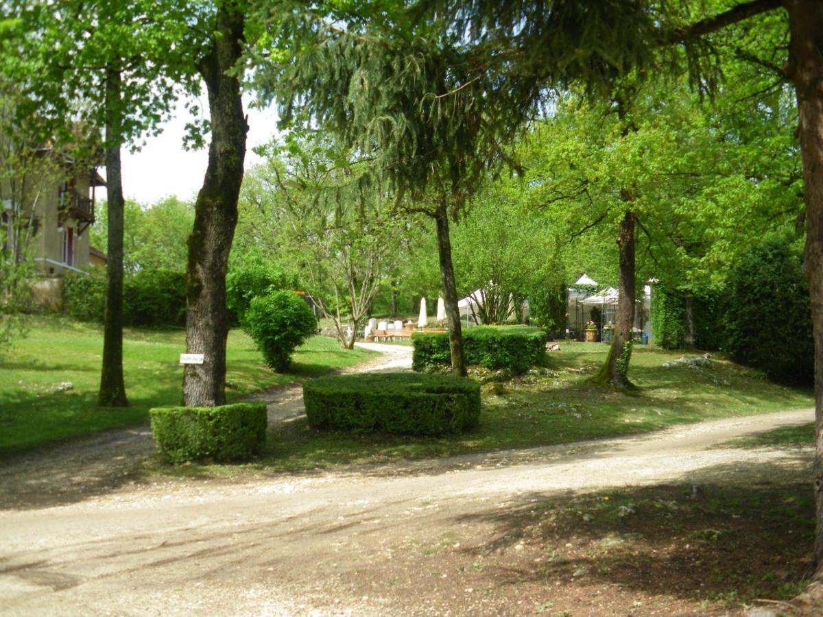 La Garenne De Morestel Luaran gambar