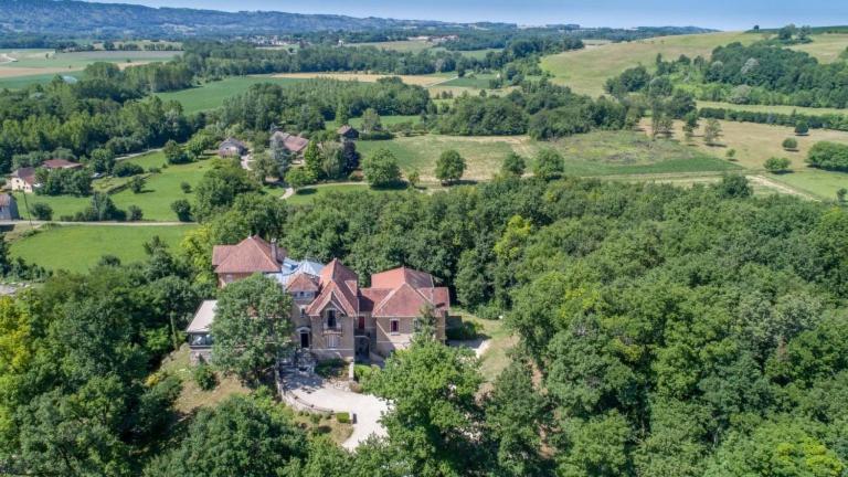 La Garenne De Morestel Luaran gambar